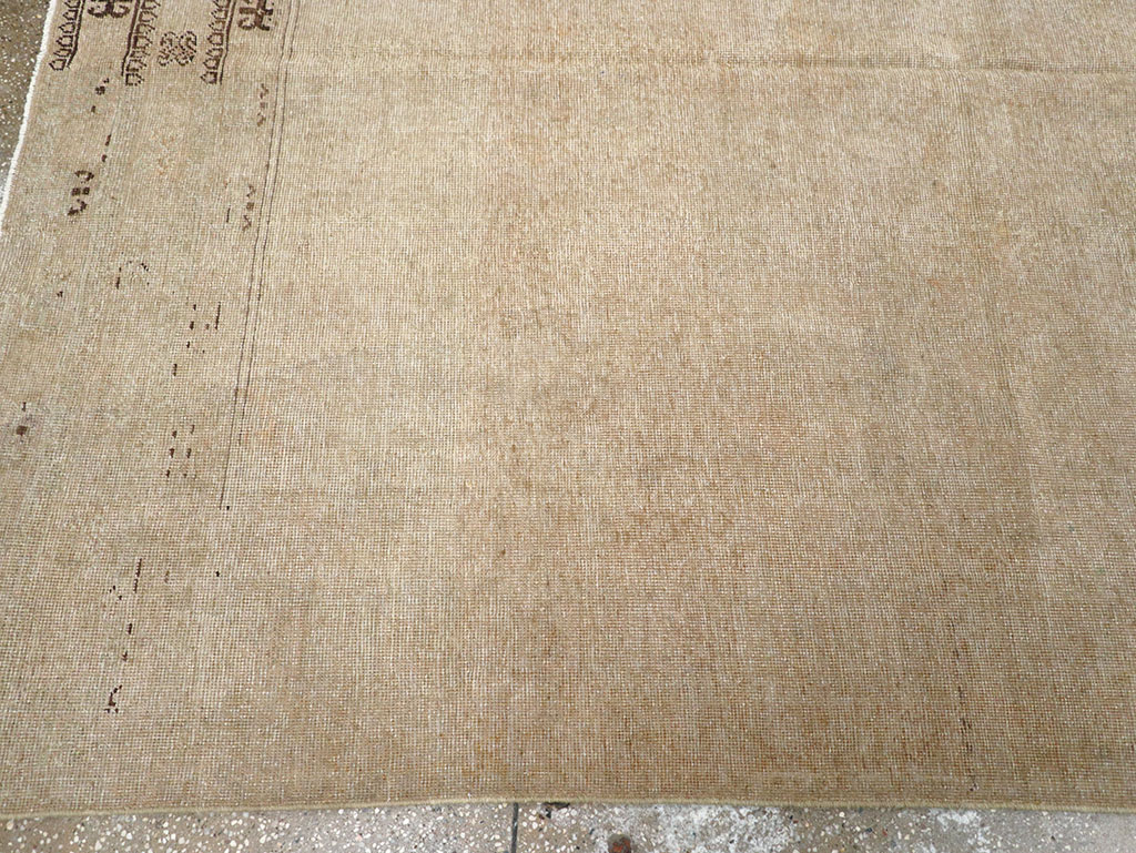 Vintage East Turkestan Khotan Carpet, No.18403 - Galerie Shabab