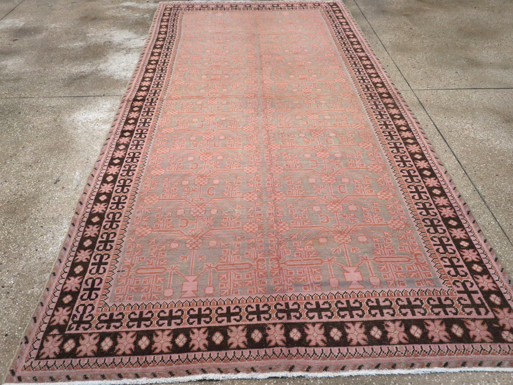 Vintage East Turkestan Khotan Carpet, No.18409 - Galerie Shabab