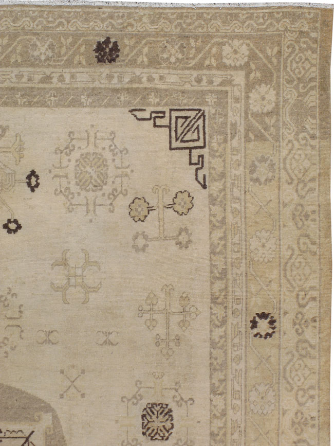 Antique Khotan Gallery Carpet, No.18412 - Galerie Shabab