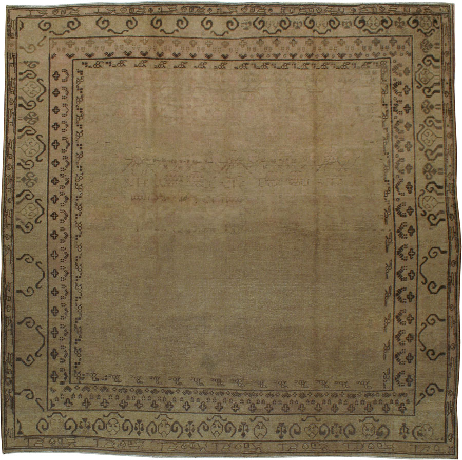 Vintage East Turkestan Khotan Square Carpet, No.18425 - Galerie Shabab