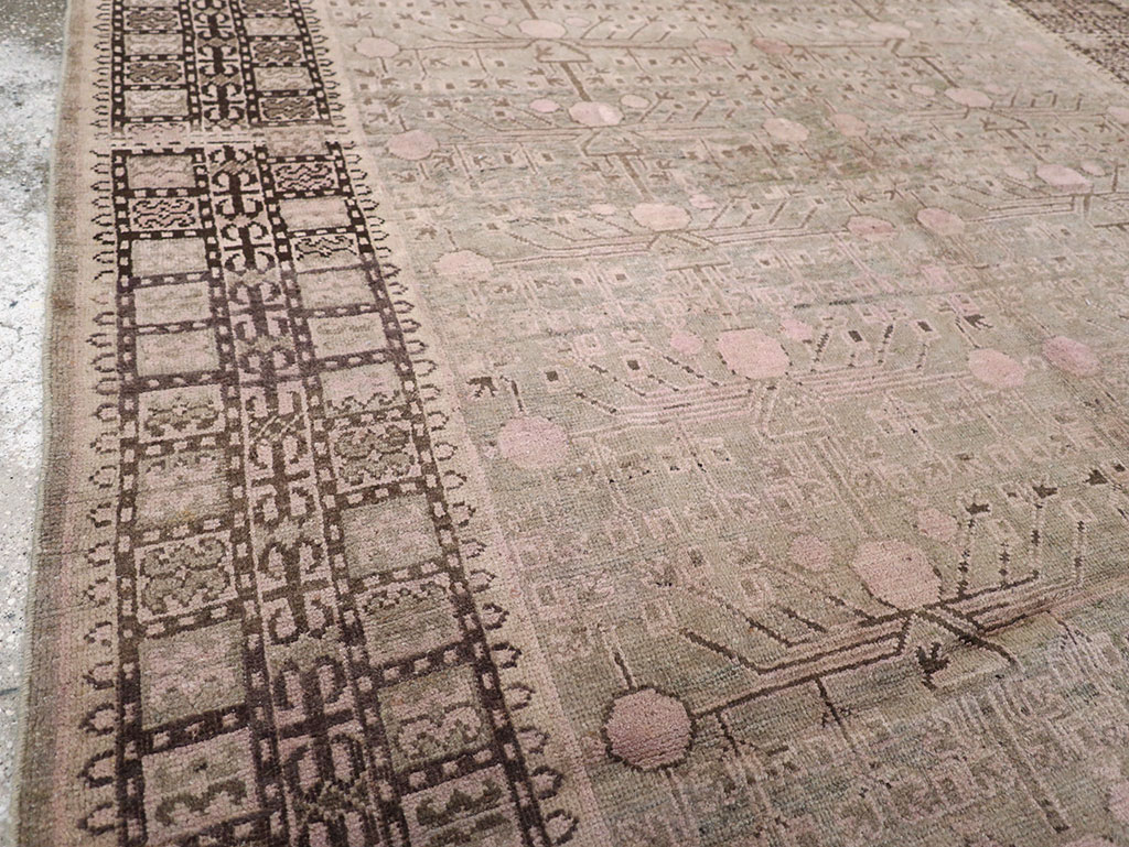 Vintage East Turkestan Khotan Carpet, No.18426 - Galerie Shabab