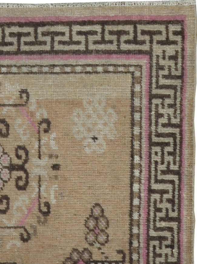 Antique East Turkestan Khotan Rug, No.18428 - Galerie Shabab