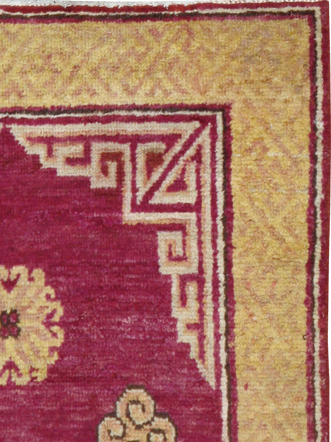 Antique East Turkestan Khotan Rug, No.18429 - Galerie Shabab