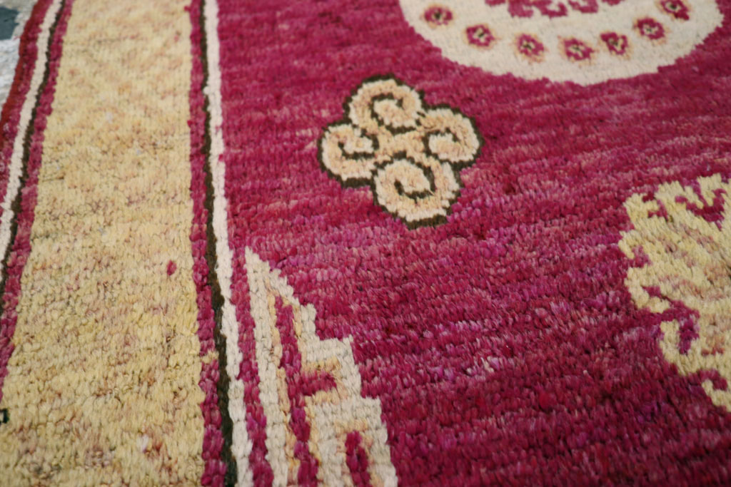 Antique East Turkestan Khotan Rug, No.18429 - Galerie Shabab