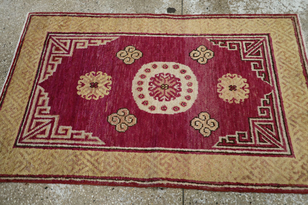Antique East Turkestan Khotan Rug, No.18429 - Galerie Shabab