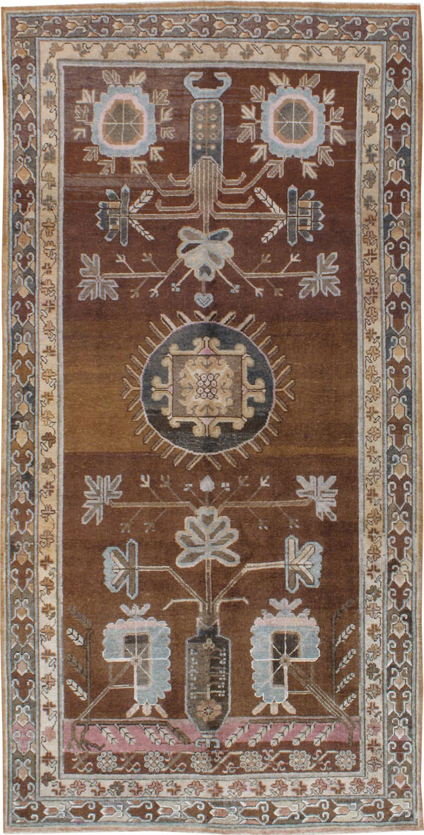 Antique Khotan Carpet, No.18430 - Galerie Shabab