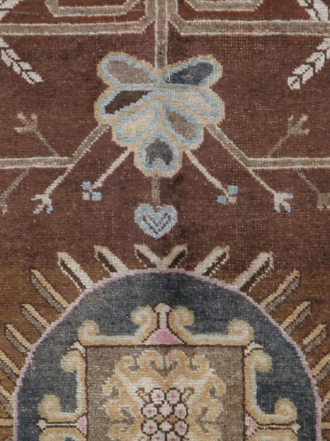 Antique Khotan Carpet, No.18430 - Galerie Shabab