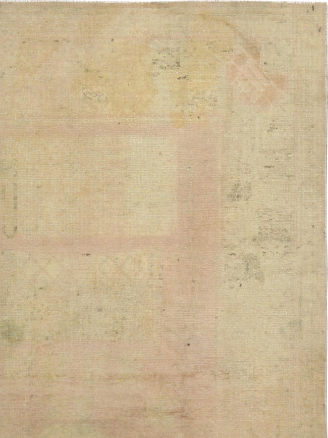 Vintage East Turkestan Khotan Rug, No.18437 - Galerie Shabab