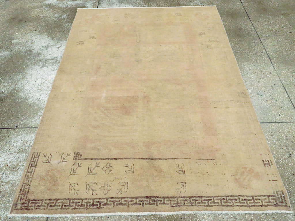 Vintage East Turkestan Khotan Rug, No.18437 - Galerie Shabab