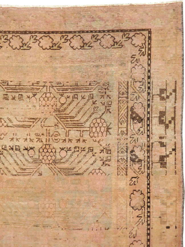 Vintage East Turkestan Khotan Carpet, No.18440 - Galerie Shabab