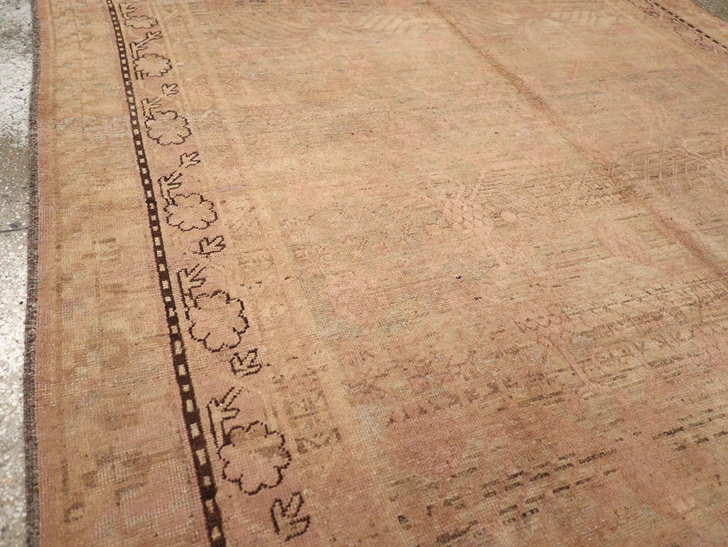 Vintage East Turkestan Khotan Carpet, No.18440 - Galerie Shabab