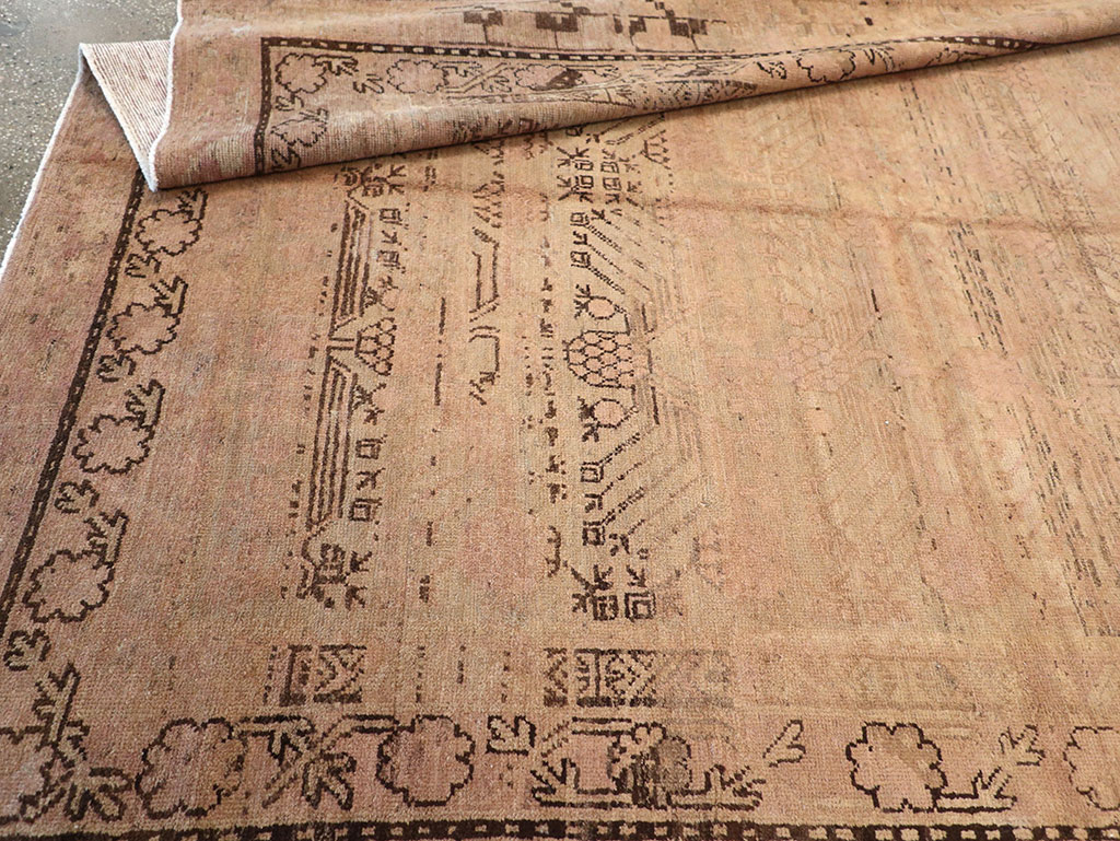 Vintage East Turkestan Khotan Carpet, No.18440 - Galerie Shabab