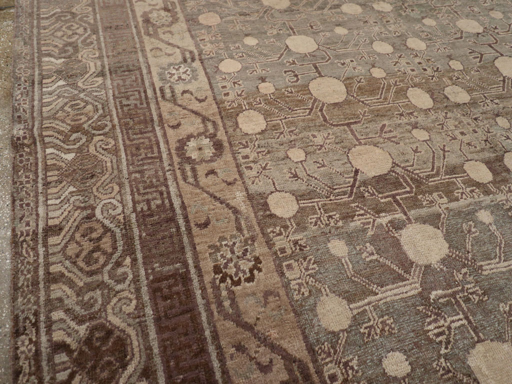 Vintage East Turkestan Khotan Carpet, No.18441 - Galerie Shabab