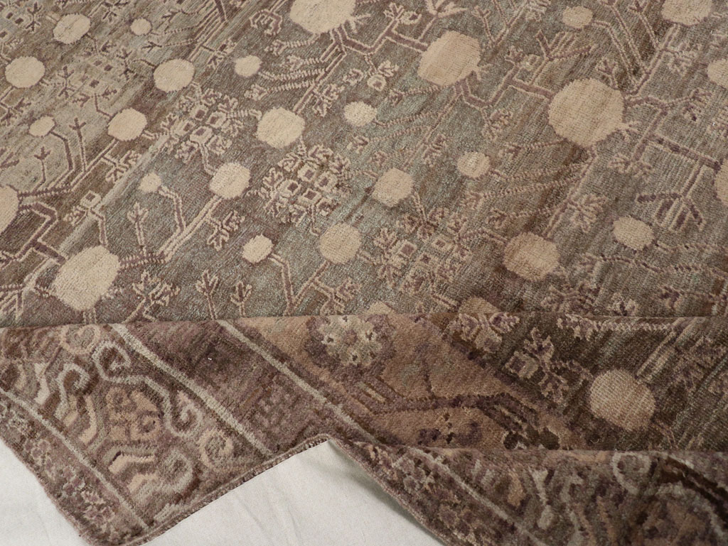 Vintage East Turkestan Khotan Carpet, No.18441 - Galerie Shabab