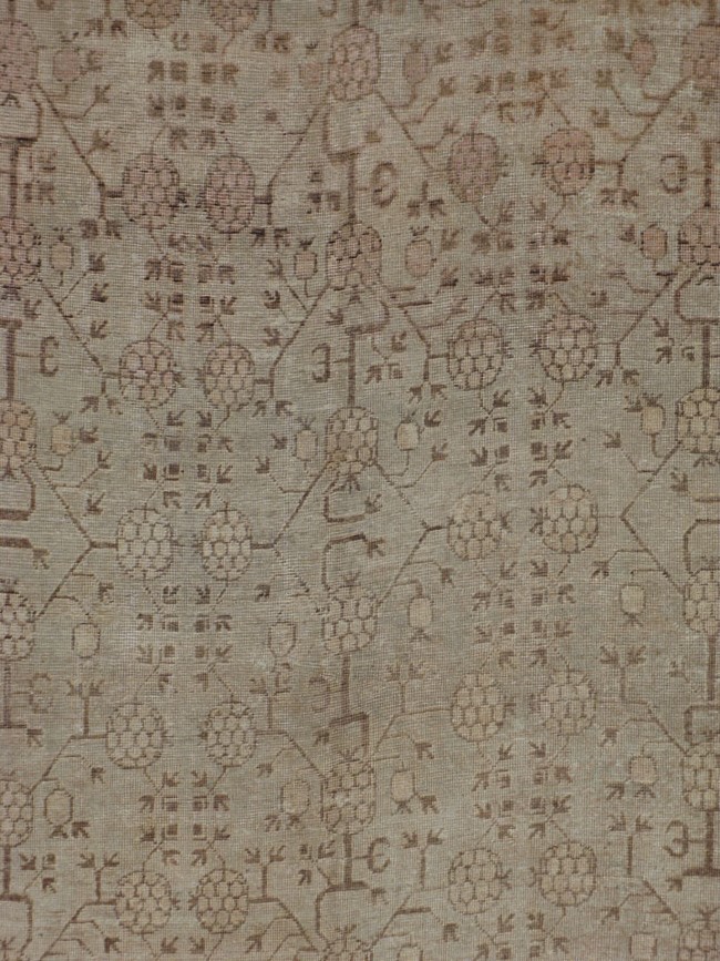 Antique Khotan Gallery Carpet, No.18445 - Galerie Shabab