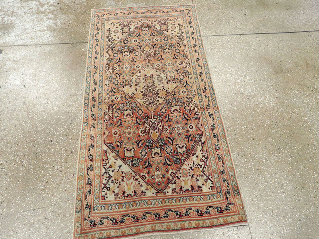 Antique Persian Tabriz Hagi Jalili Rug, No.18460 - Galerie Shabab