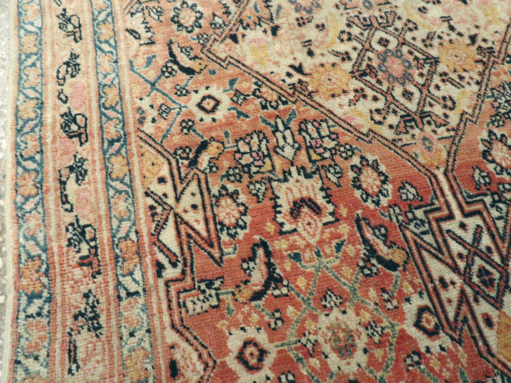 Antique Persian Tabriz Hagi Jalili Rug, No.18460 - Galerie Shabab