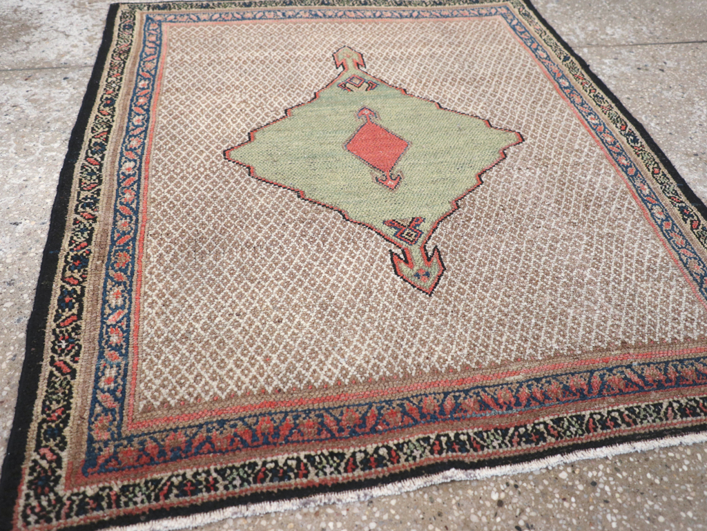 Vintage Persian Hamadan Rug, No.18461 - Galerie Shabab