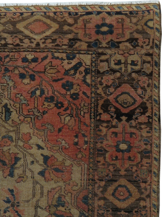 Antique Sarouk Farahan Rug, No.18462 - Galerie Shabab