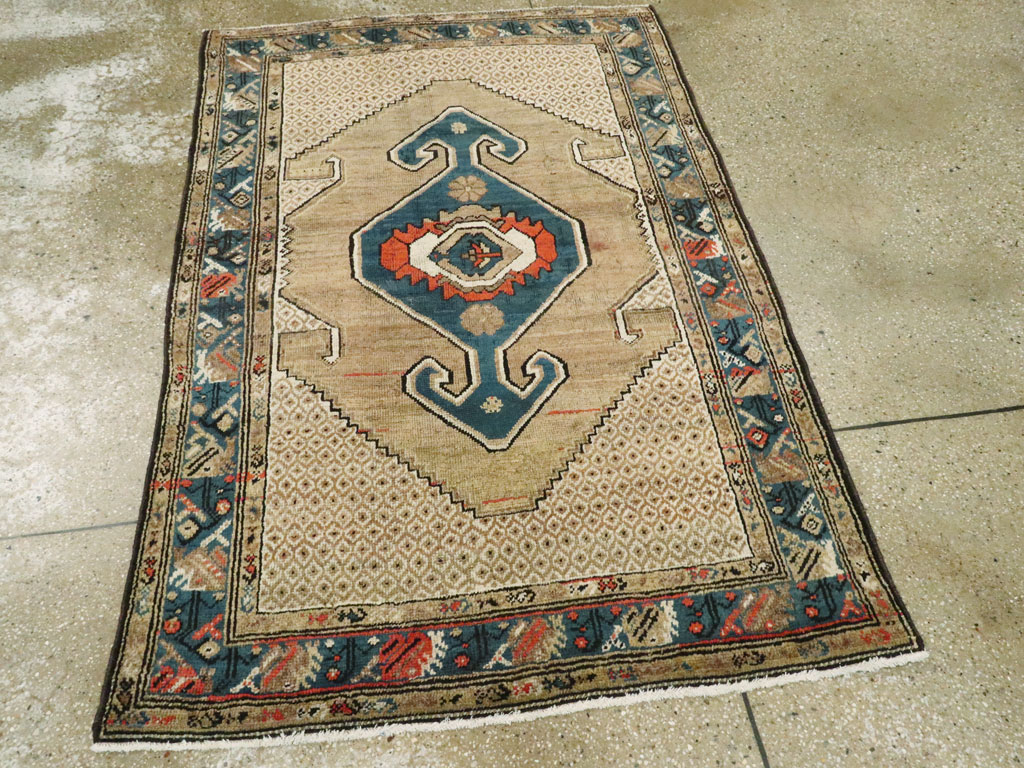Vintage Persian Malayer Rug, No.18466 - Galerie Shabab