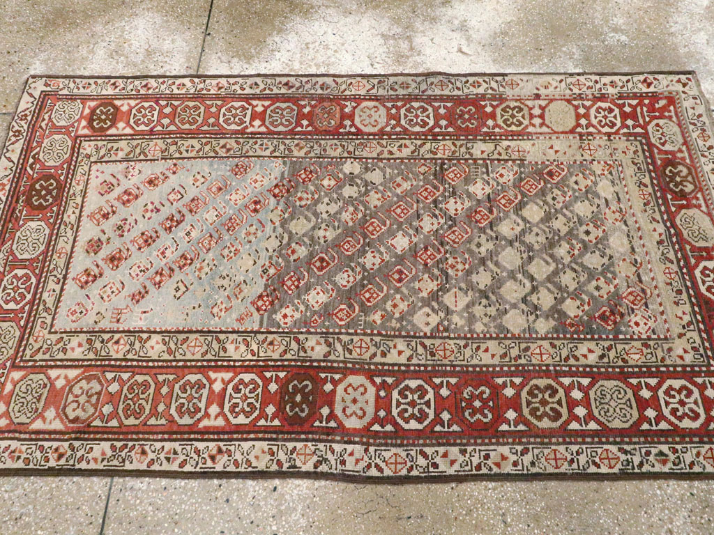 Antique Caucasian Kazak Rug, No.18467 - Galerie Shabab