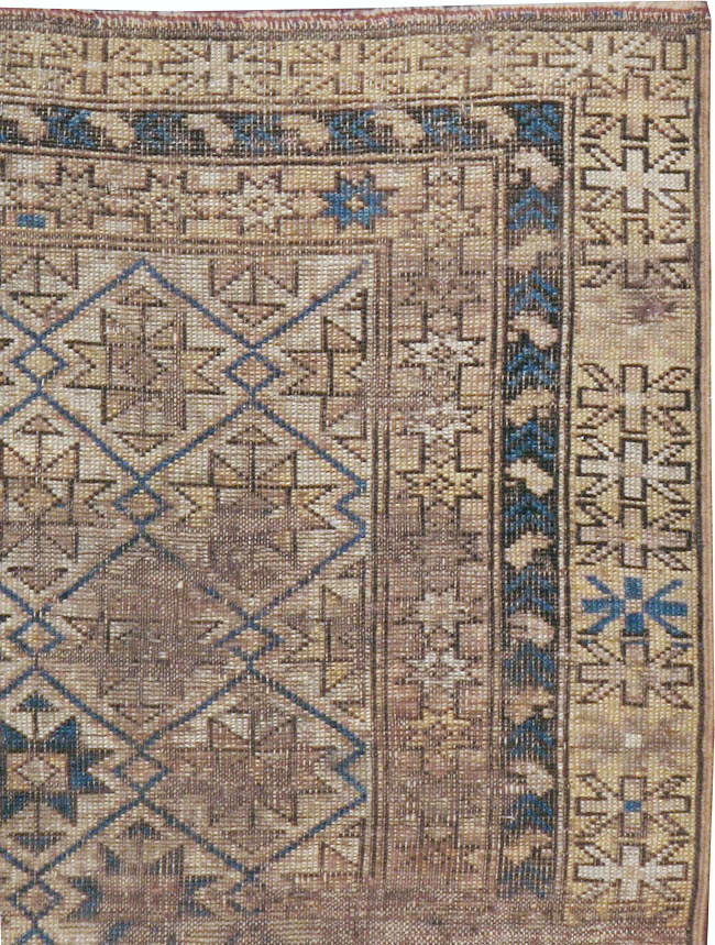 Antique Caucasian Shirvan Rug, No.18469 - Galerie Shabab