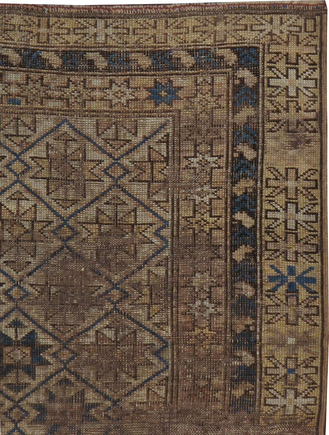 Antique Caucasian Shirvan Rug, No.18469 - Galerie Shabab