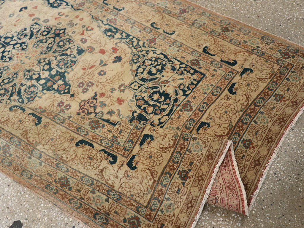 Antique Persian Tabriz Hagi Jalili Rug, No.18474 - Galerie Shabab