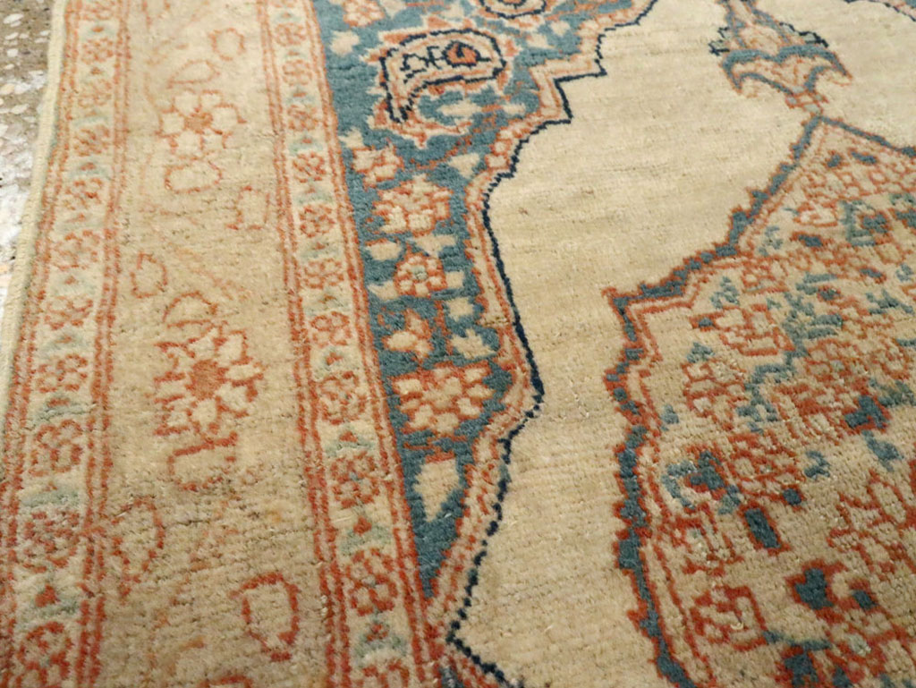 Antique Persian Tabriz Hagi Jalili Rug, No.18481 - Galerie Shabab