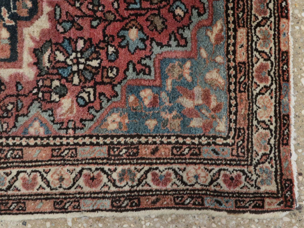 Antique Persian Sarouk Fereghan Rug, No.18482 - Galerie Shabab