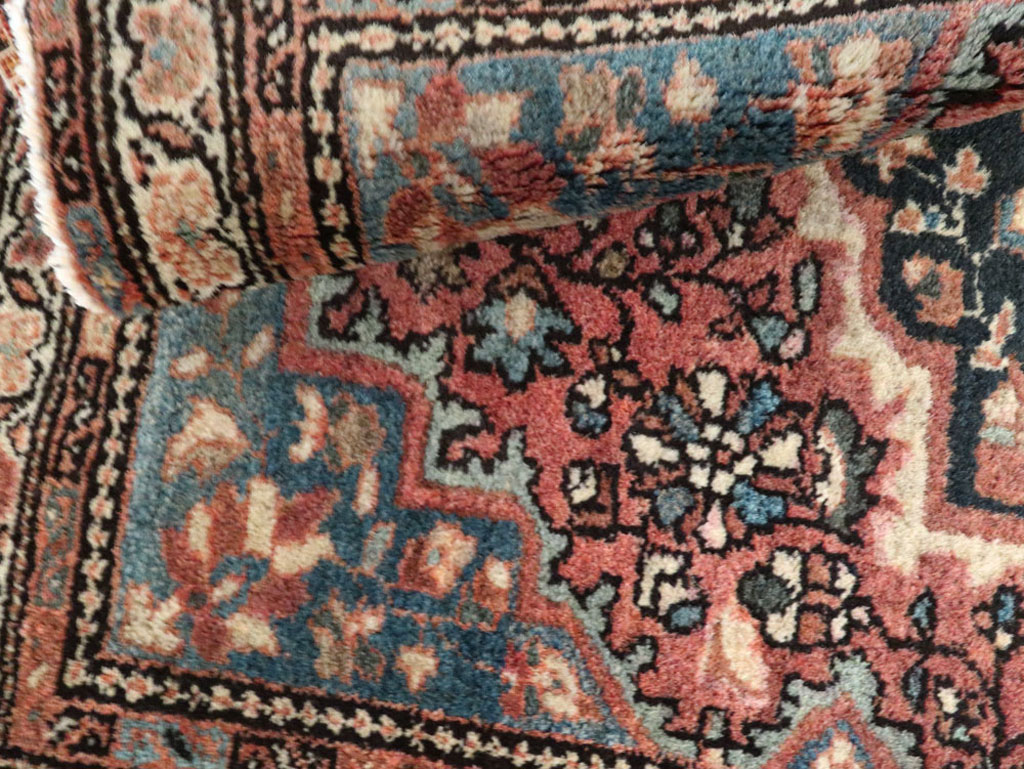 Antique Persian Sarouk Fereghan Rug, No.18482 - Galerie Shabab