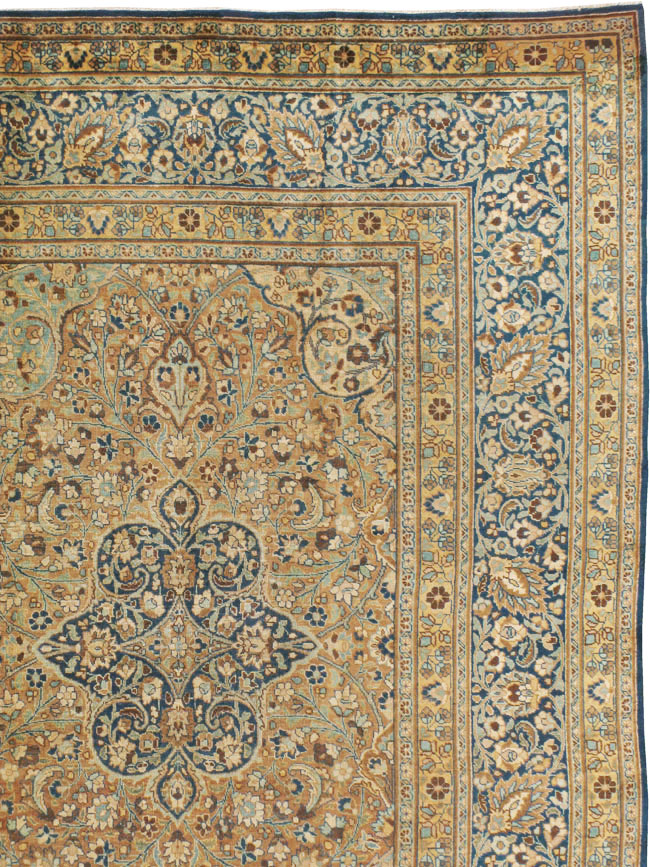 Antique Persian Mashad Carpet, No.18484 - Galerie Shabab