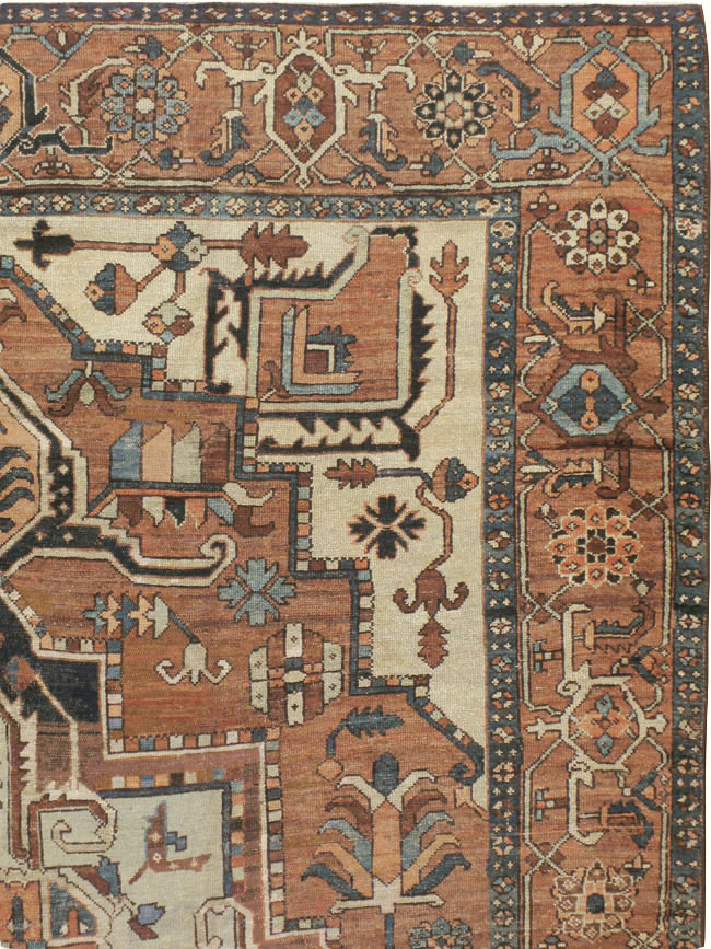 Antique Persian Serapi Carpet, No.18490 - Galerie Shabab