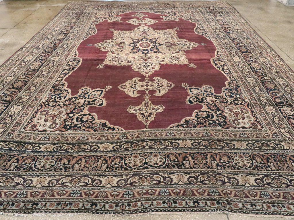 Antique Persian Lavar Kerman Carpet, No.18494 - Galerie Shabab