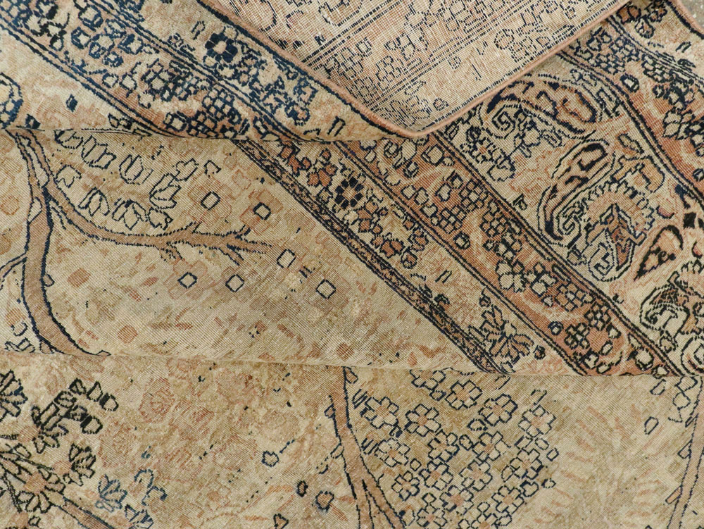 Antique Persian Lavar Kerman Carpet, No.18498 - Galerie Shabab