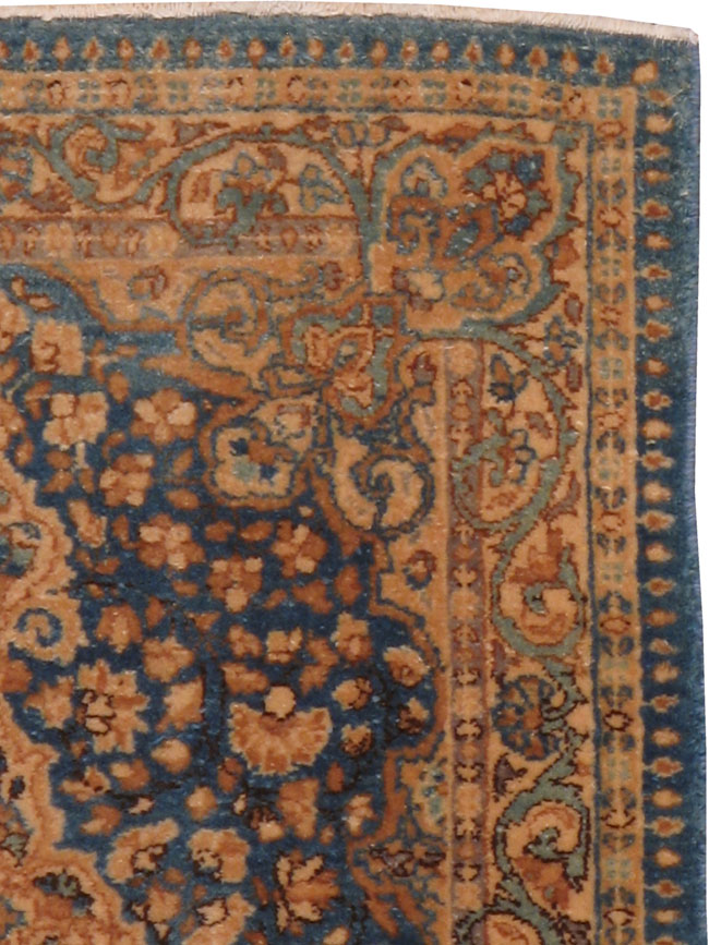 Antique Persian Kerman Rug, No.18519 - Galerie Shabab