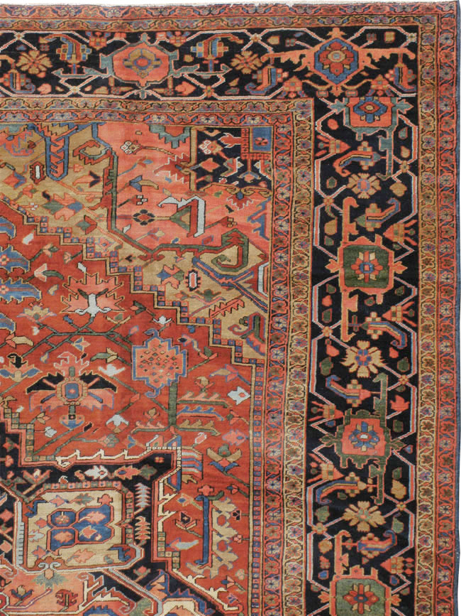 Antique Persian Heriz Rug, No.18535 - Galerie Shabab