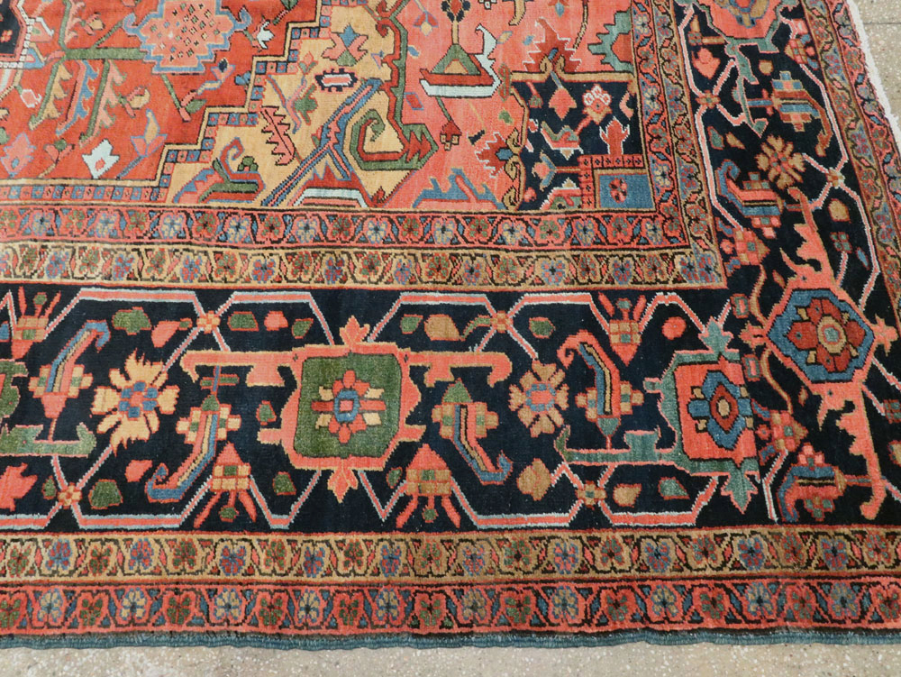 Antique Persian Heriz Rug, No.18535 - Galerie Shabab