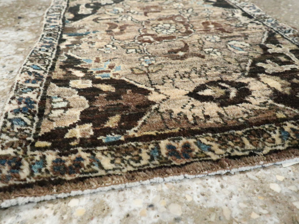 Antique Persian Fereghan Rug, No.18544 - Galerie Shabab