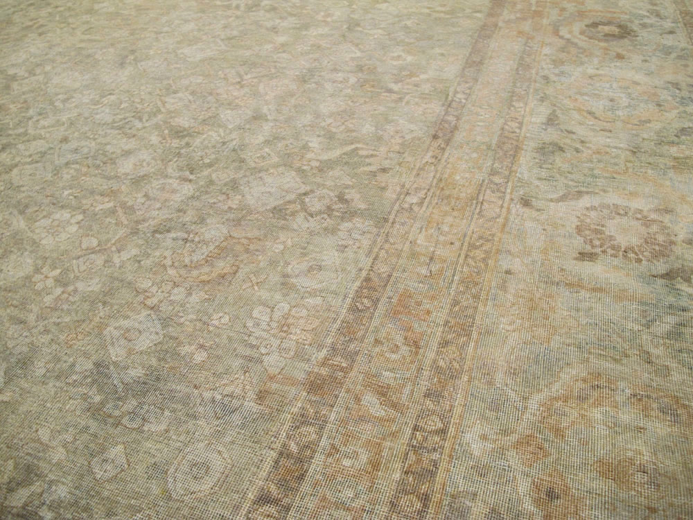 Antique Persian Tabriz Carpet, No.18553 - Galerie Shabab