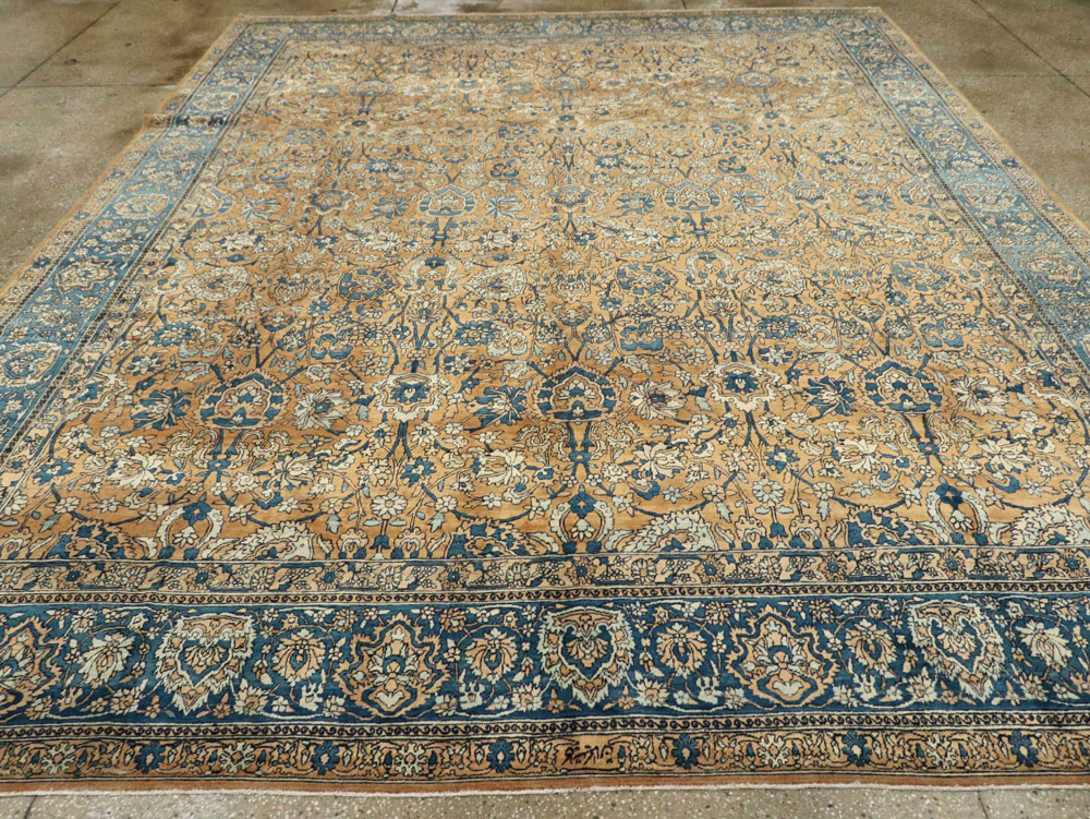 Antique Persian Lavar Kerman Carpet, No.18559 - Galerie Shabab