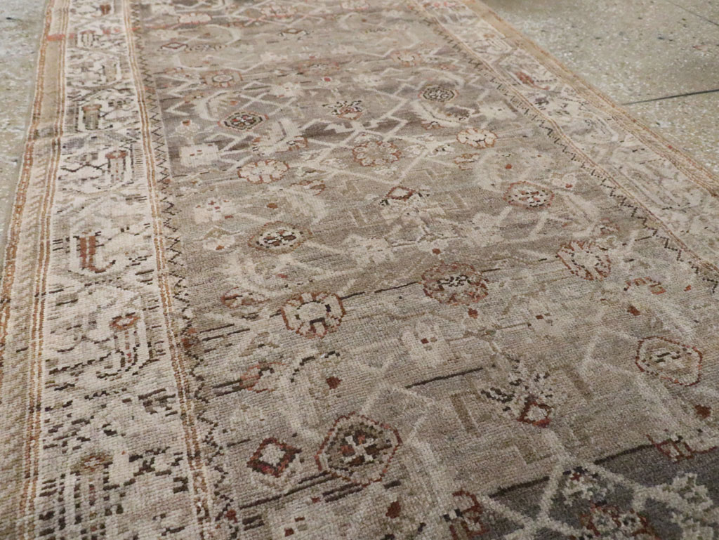 Antique Persian Malayer Runner, No.18576 - Galerie Shabab