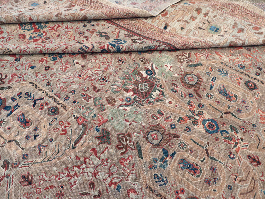 Antique Persian Mahal Carpet, No.18579 - Galerie Shabab
