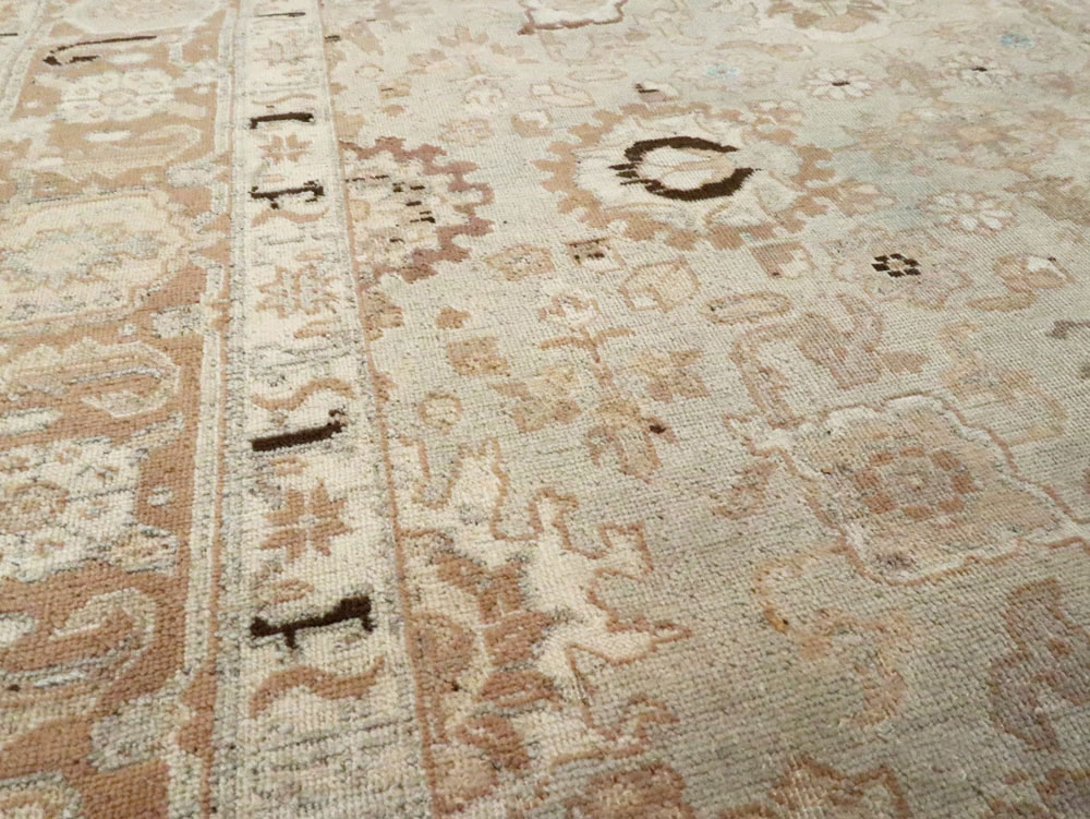 Antique Persian Tabriz Carpet, No.18585 - Galerie Shabab