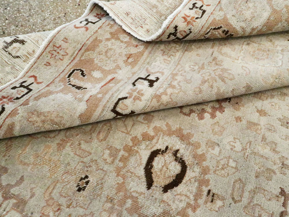 Antique Persian Tabriz Carpet, No.18585 - Galerie Shabab