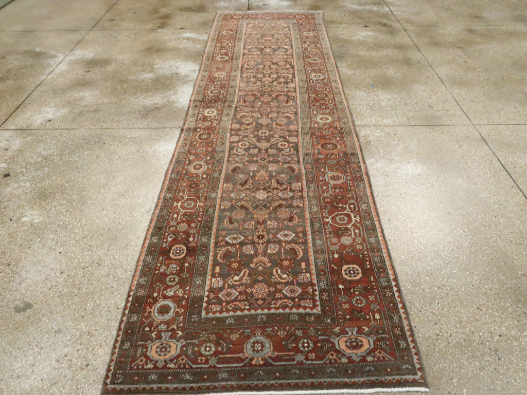 Antique Persian Malayer Runner, No.18589 - Galerie Shabab