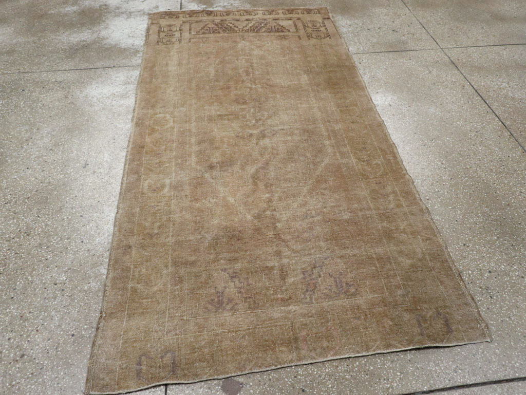 Vintage Turkish Oushak Rug, No.18602 - Galerie Shabab
