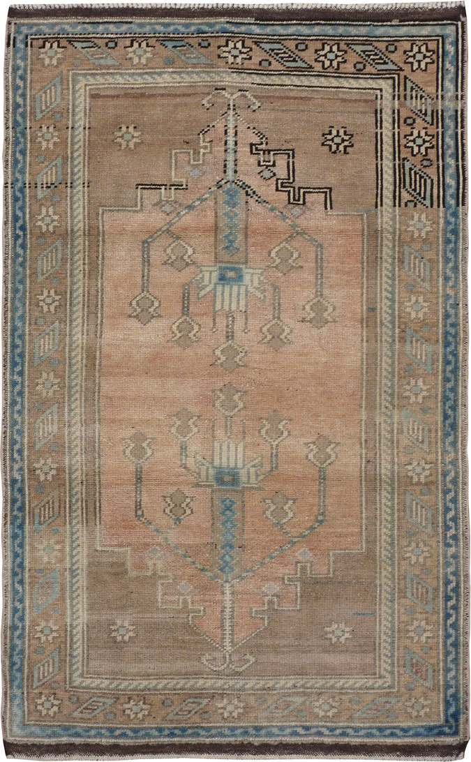 Vintage Turkish Anatolian Rug, No.18604 - Galerie Shabab