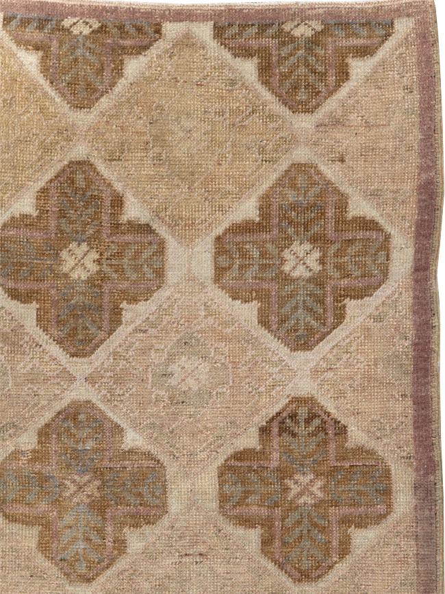 Vintage Anatolian Rug, No.18617 - Galerie Shabab