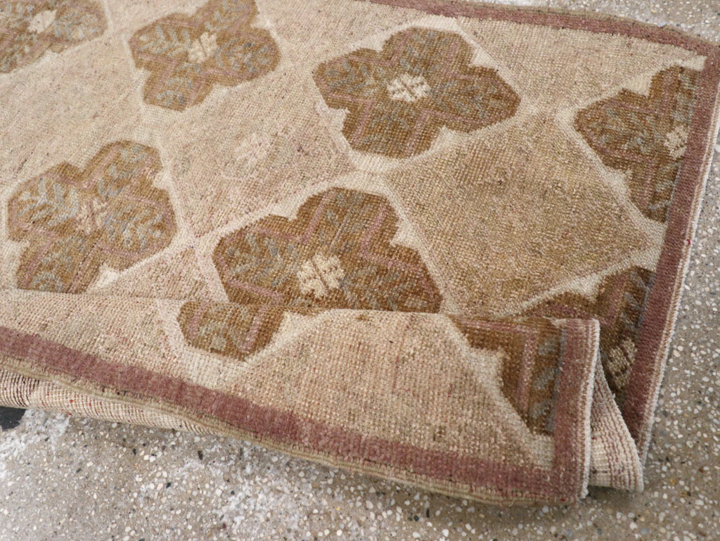 Vintage Anatolian Rug, No.18617 - Galerie Shabab